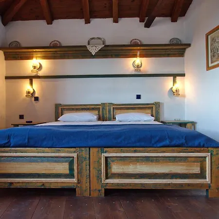 Apartment Theodora's Alonnisos Town